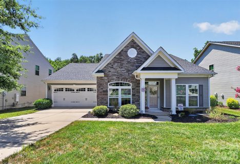 12823 Plumleaf Drive pending home in Old Stone Crossing, Charlotte, NC