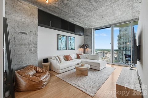 210 N Church Street active home in Avenue Condominiums, Charlotte, NC