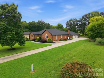 4122 Amarillo Drive pending home in Carolando, Concord, NC