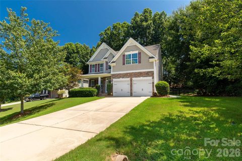 Homes in Rosedale, Clover