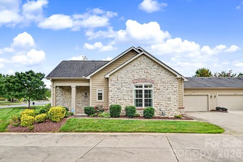 4759 Polo Gate Boulevard pending home in Polo Club At Mountain Island Lake, Charlotte, NC