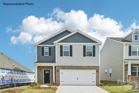 5136 Parker Forest Road active home in Reedy Creek Preserve, Charlotte, NC