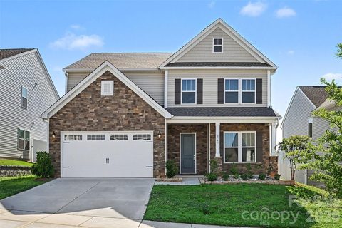 6343 Clarisse Drive active home in Haven At Rocky River, Concord, NC