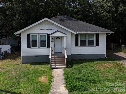 1113 W 5th Avenue active home in Firestone Textiles Inc, Gastonia, NC