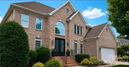 8921 Whittingham Drive sold home in Somerset, Waxhaw, NC