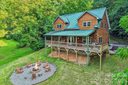 1064 Point Of View Drive sold home in Waynesville, SC