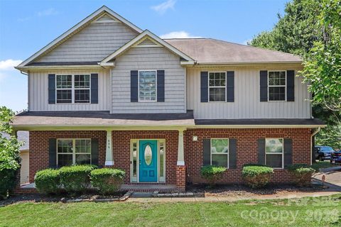Homes in Crab Orchard, Charlotte