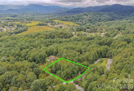00000 Windswept Drive sold home in High Meadows, Candler, NC