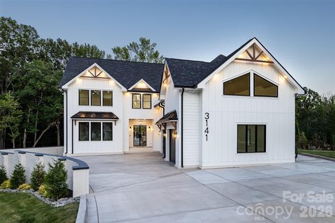 Homes in Weddington Acres, Matthews