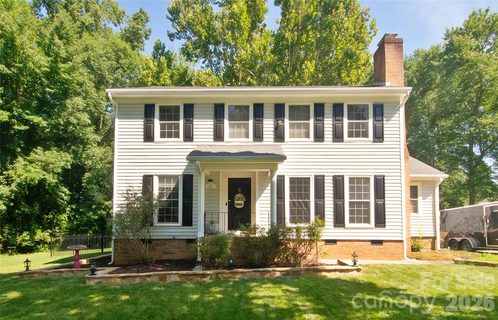 8301 Abercorn Lane pending home in Olde Savannah, Charlotte, NC