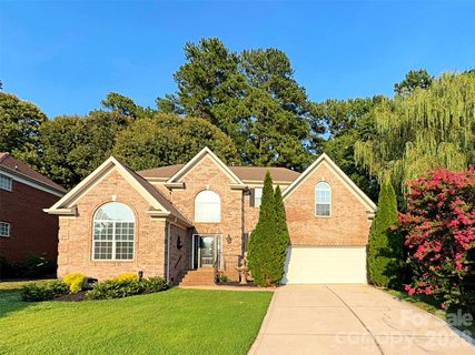 16008 Cleveleys Trail active home in Birkdale, Huntersville, NC