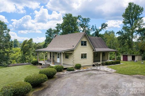82 Sharon Road sold home in Greenwood Estates, Fairview, NC