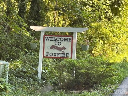 V L Woodland Drive active lot in Foxfire, Marion, NC