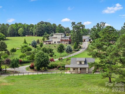 A home in Hooper Creek Farms