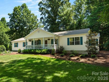 Homes in Hillandale, East Flat Rock