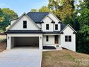 2815 1st Street sold home in Hickory, SC