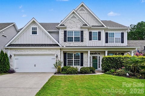 Homes in Walnut Creek, Lancaster