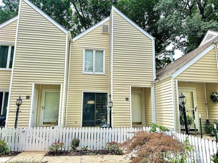 413 Eastwood Drive sold home in Eastwood Village, Salisbury, NC