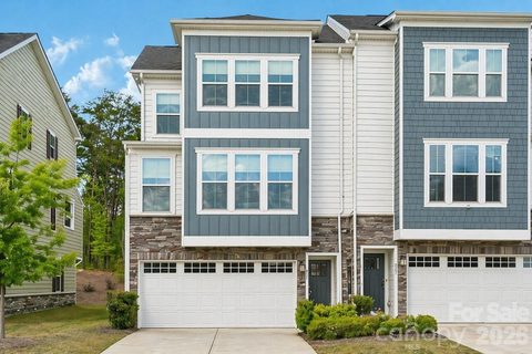 957 Portrush Lane sold townhome in Trinity Townes, Tega Cay, SC