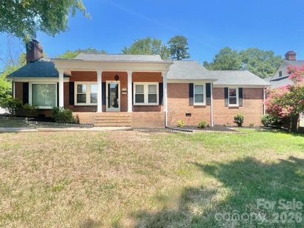 110 Confederate Avenue active home in Country Club, Salisbury, NC