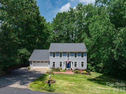 200 35th Avenue active home in Pitts Park, Hickory, NC