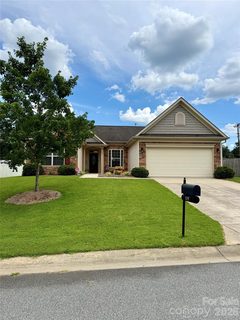 105 Kingston Drive sold home in Dutchmans Ridge, Mount Holly, NC
