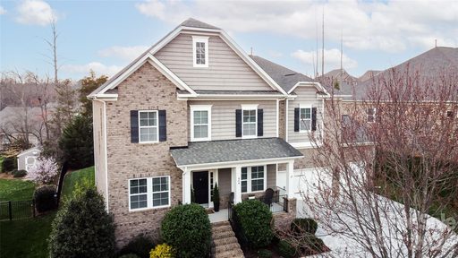 404 E Waterlynn Road active home in Foxfield, Mooresville, NC