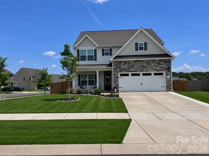 Homes in Colonial Crossing, Troutman