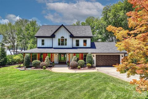 Yacht Shores, Mooresville