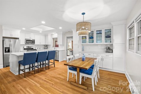 6326 Rosecrest Drive pending home in Starmount, Charlotte, NC
