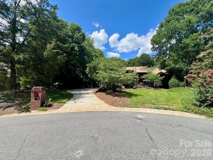 Homes in Coachman Ridge, Matthews