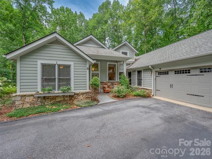 104 Little Cherokee Ridge active home in Champion Hills, Hendersonville, NC