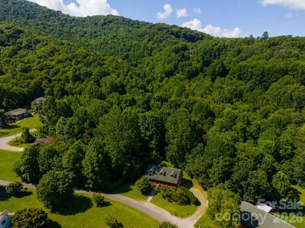 91 Tibi Lane active home in Qualla Woods, Waynesville, NC