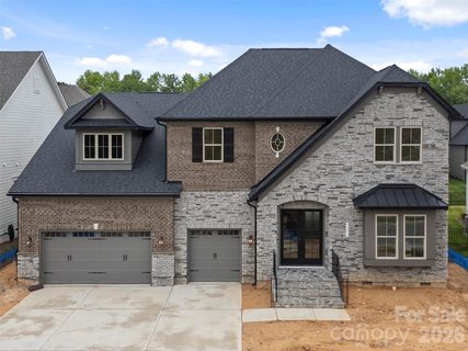 1011 Detweiler Road active home in Heritage At Marvin, Marvin, NC