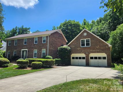 3836 Singletree Road pending home in Farmwood, Charlotte, NC