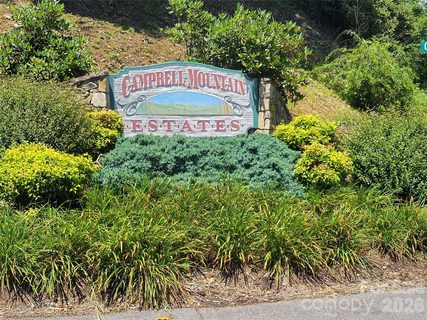 00 Cool August Heights active home in Campbell Mountain Estates, Waynesville, NC