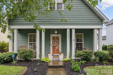 13523 Carleen Way Drive active home in Old Stone Crossing, Charlotte, NC
