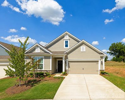 386 Secretariat Drive pending home in The Farm At Ingleside, Iron Station, NC