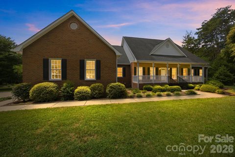 182 Robert Drive sold home in Larkin Sloan Estates, Statesville, NC