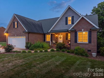Homes in Carltons Ridge, Vale