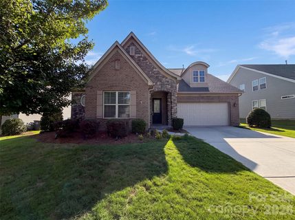 9565 Horsebit Lane active home in Wellington Chase, Concord, NC