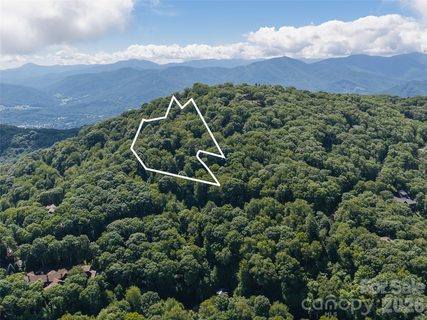 E16 Adela Trail active home in Smoky Mountain Retreat At Eagles Nest, Maggie Valley, NC
