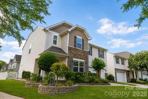 Homes in Fullerton Place, Huntersville