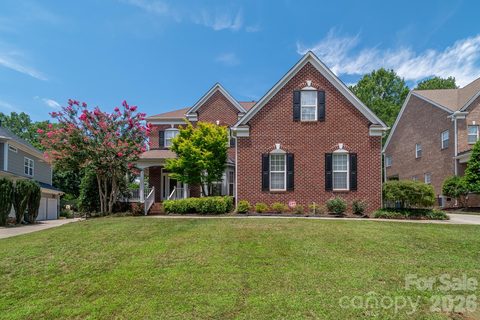 2557 Fallbrook Place