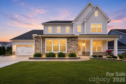 1623 Ventoux Court pending home in Ridgecrest, Fort Mill, SC