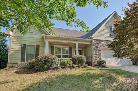 16408 Mckee Ridge Drive active home in McKee Ridge, Charlotte, NC