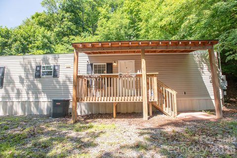 1066 Pisgah Drive sold home in Beaverdam, Canton, NC