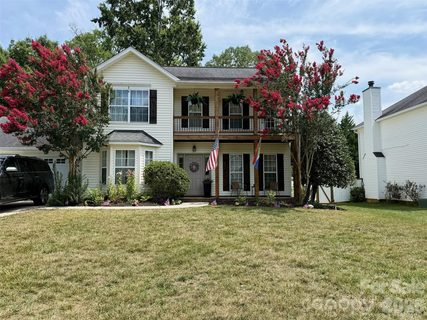 102 Nims Spring Drive pending home in Whitegrove, Fort Mill, SC