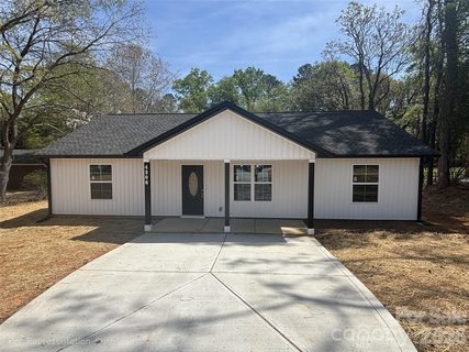 2251 Richland Avenue active home in Richland Park, Gastonia, NC