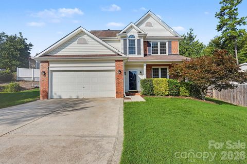 4176 Peyton Court pending home in Oak Park, Concord, NC